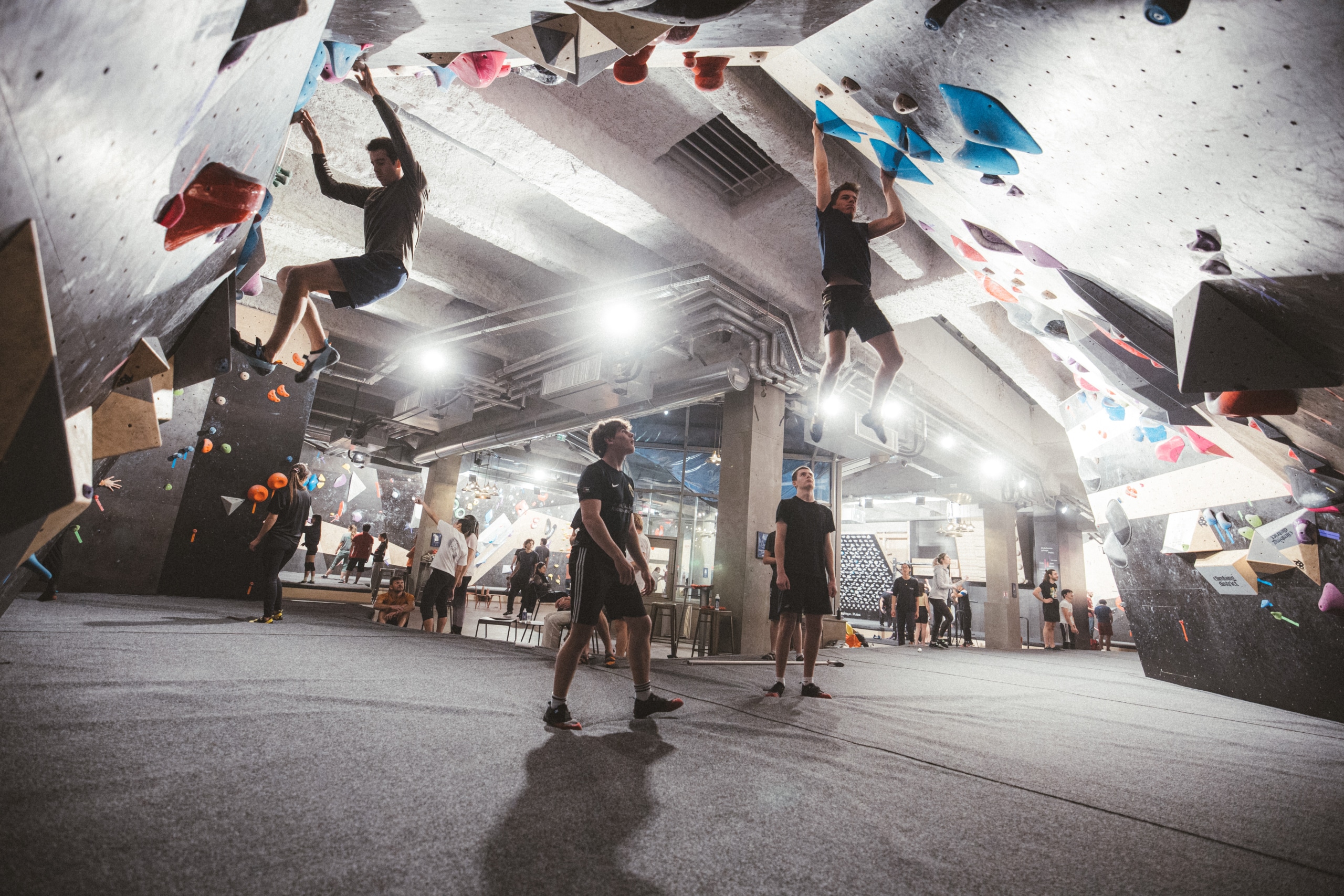 Climbing District - Salle d'escalade à Paris - Bastille ©Arthur Delicque