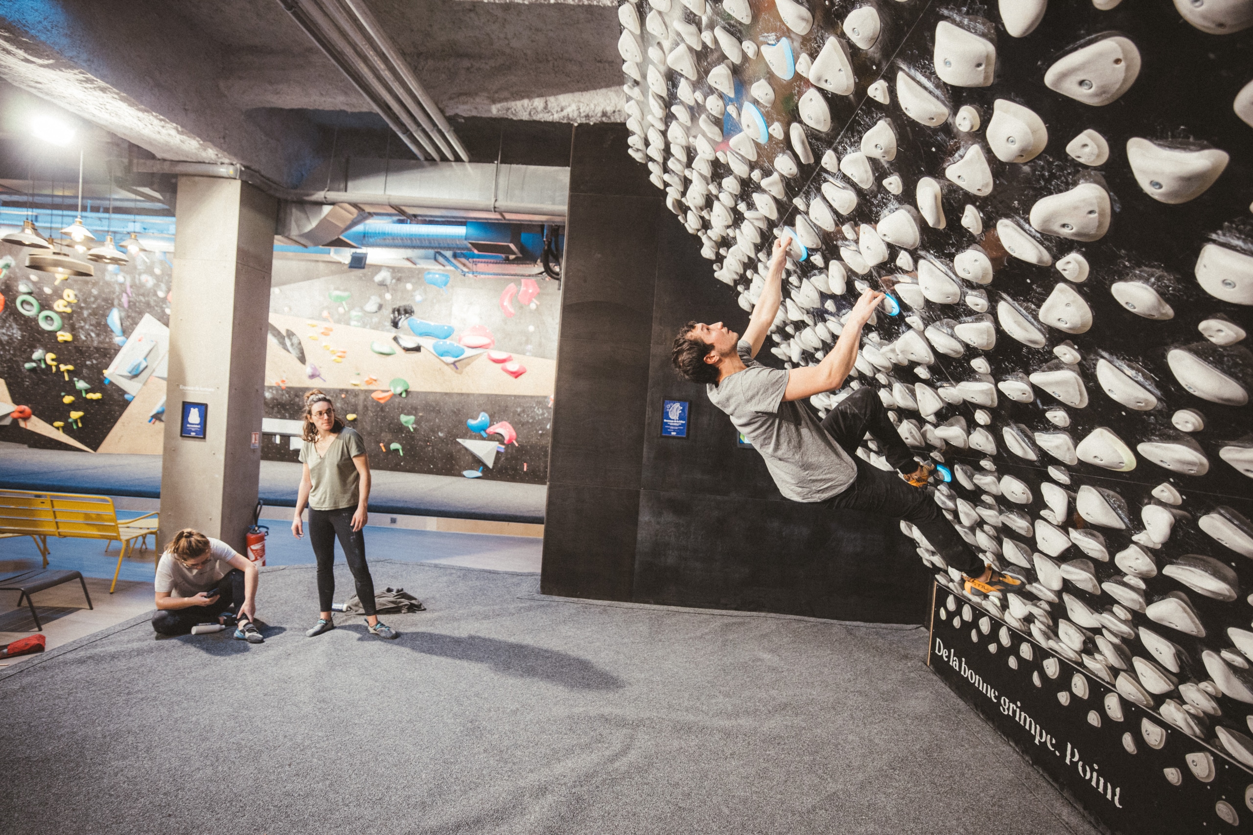 Climbing District - Salle d'escalade à Paris - Bastille ©Arthur Delicque